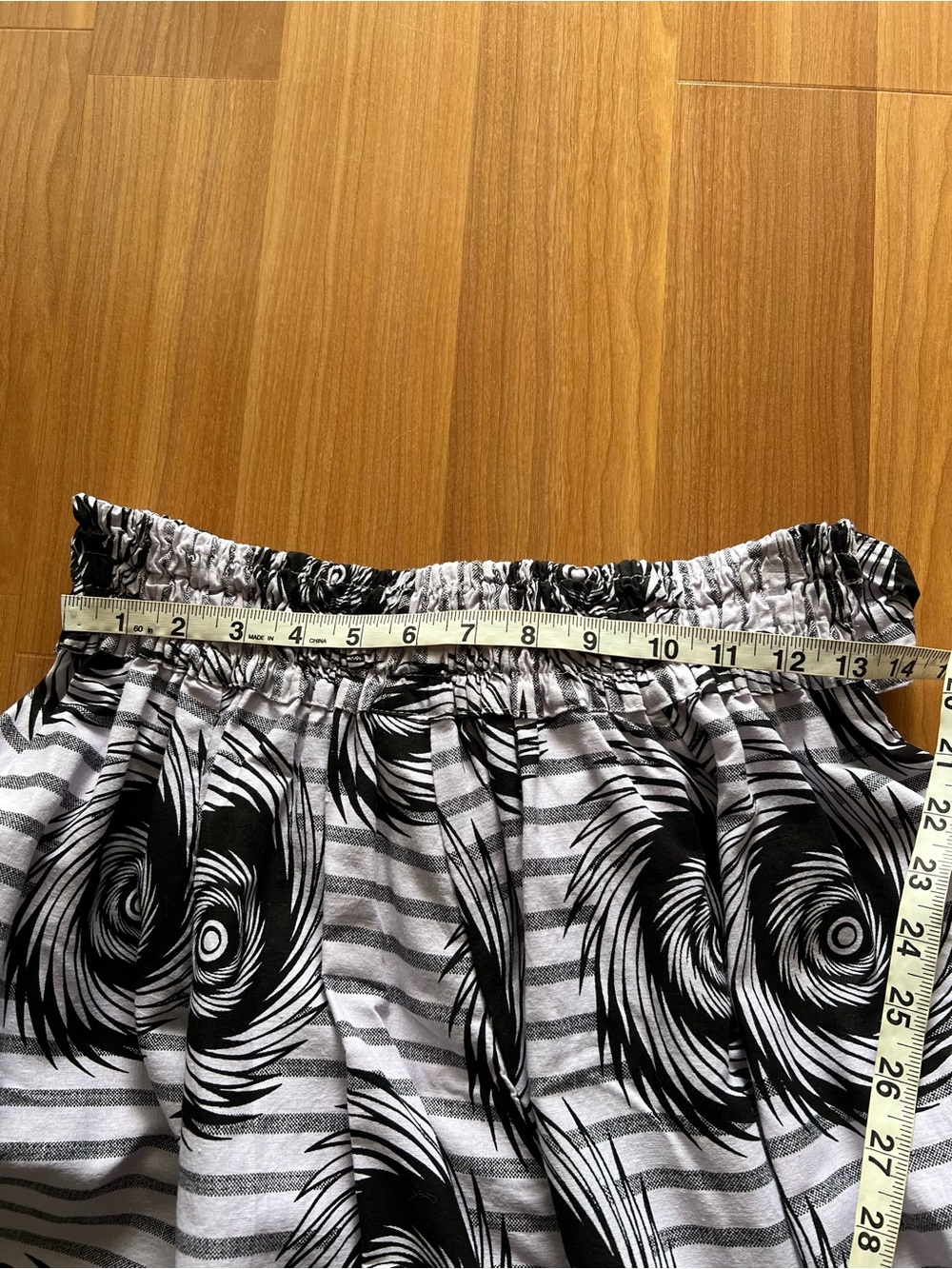 Rainbow One Size Black White Abstract Swirl Maxi Skirt Elastic Waist Tie Belt - Picture 9 of 10